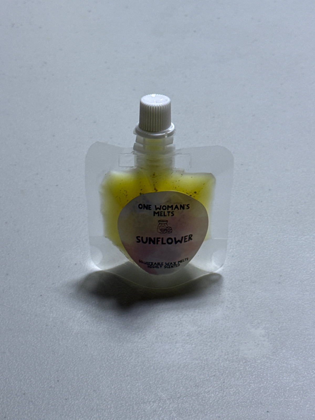 1 oz. sample size squish wax