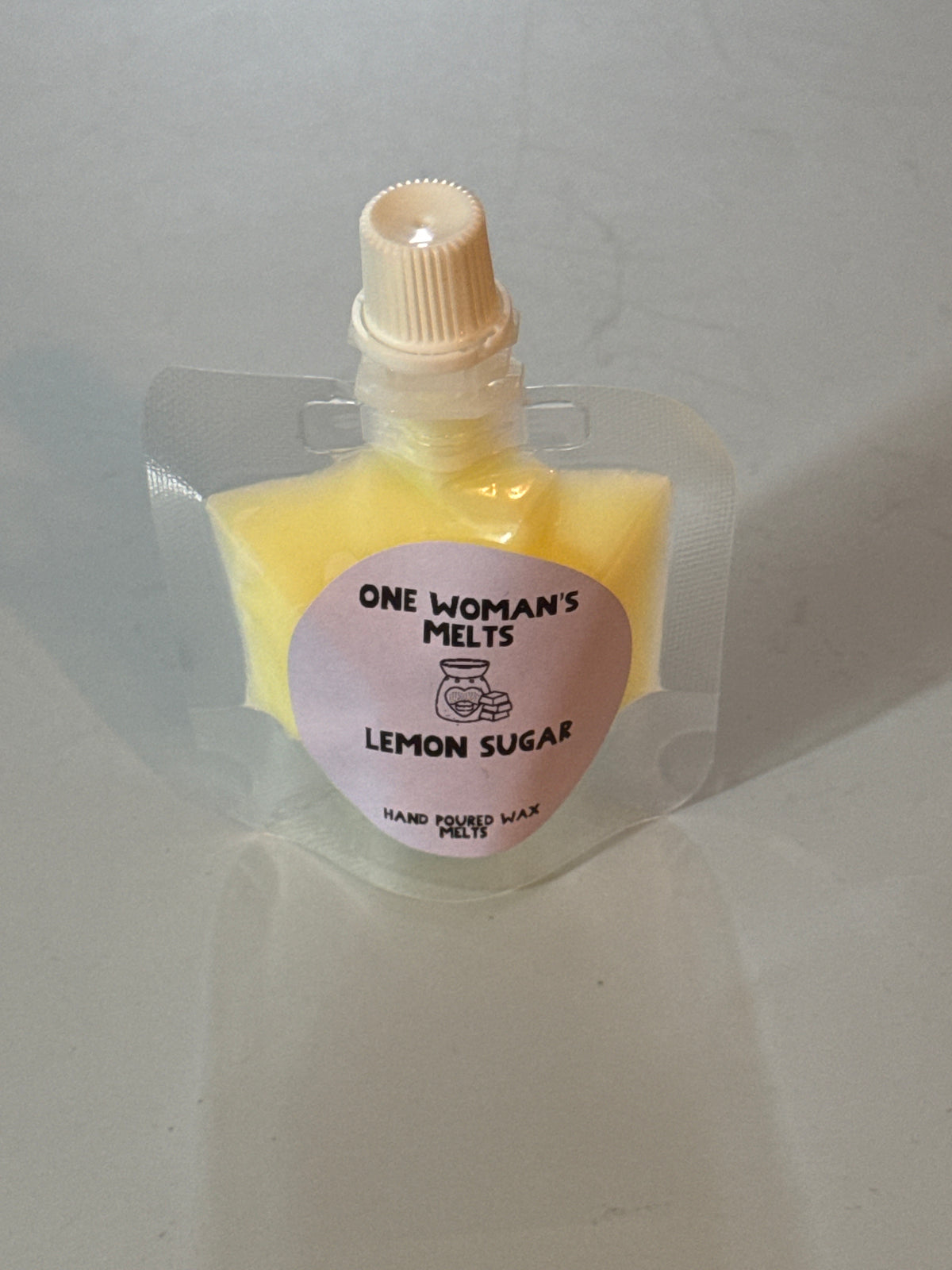 1 oz. sample size squish wax