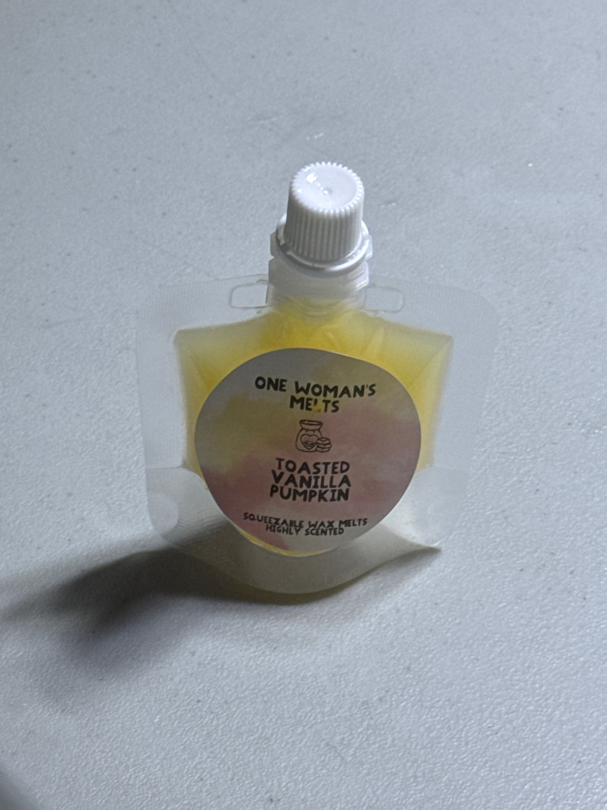 1 oz. sample size squish wax