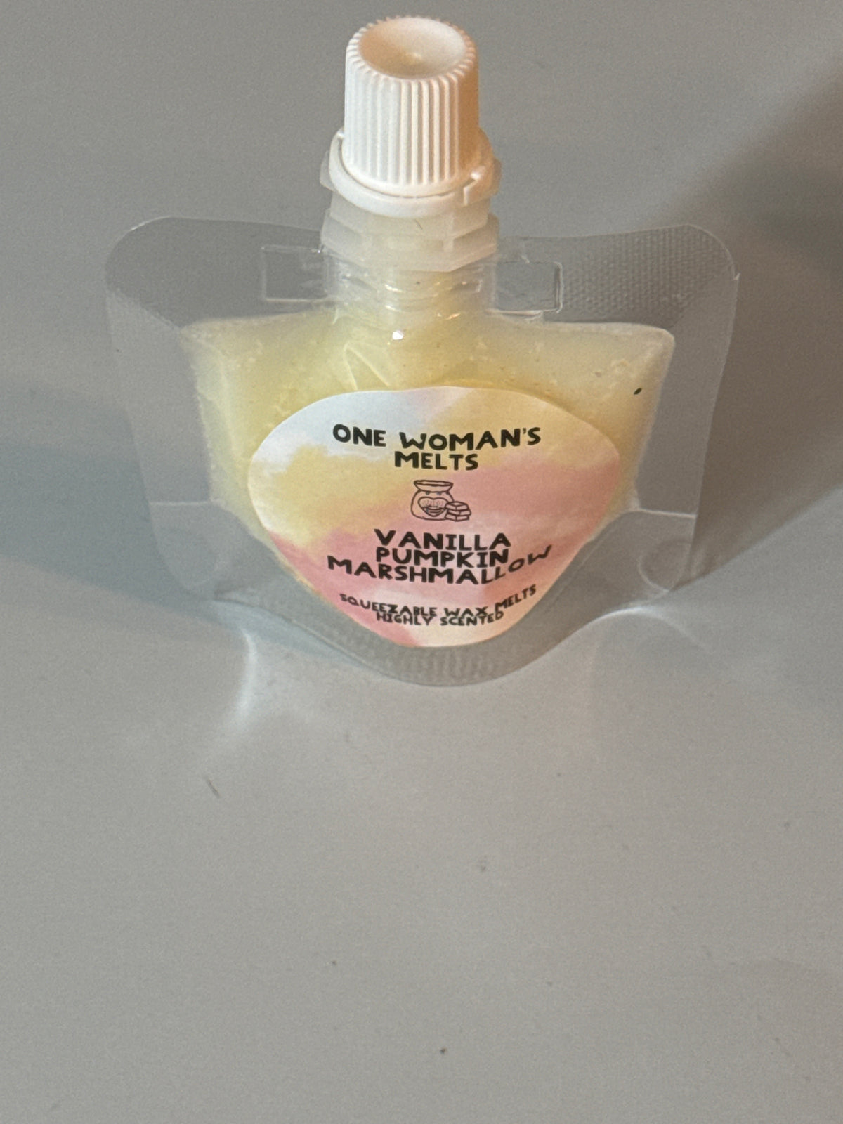 1 oz. sample size squish wax